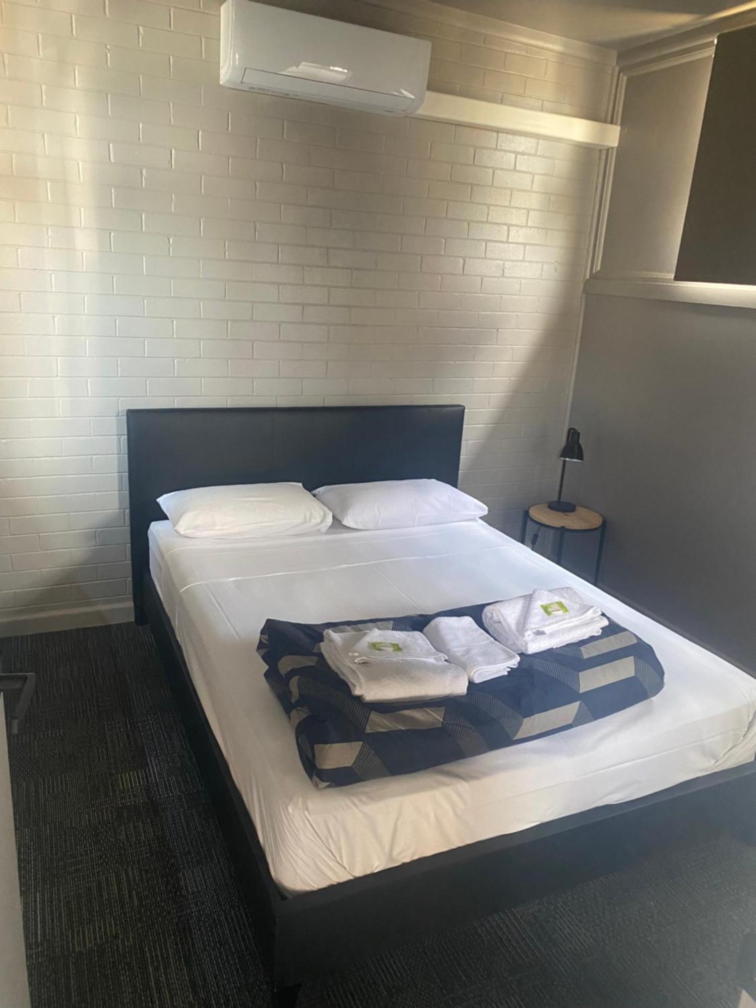 Rod 'N' Reel Hotel Motel Woodburn Bagian luar foto